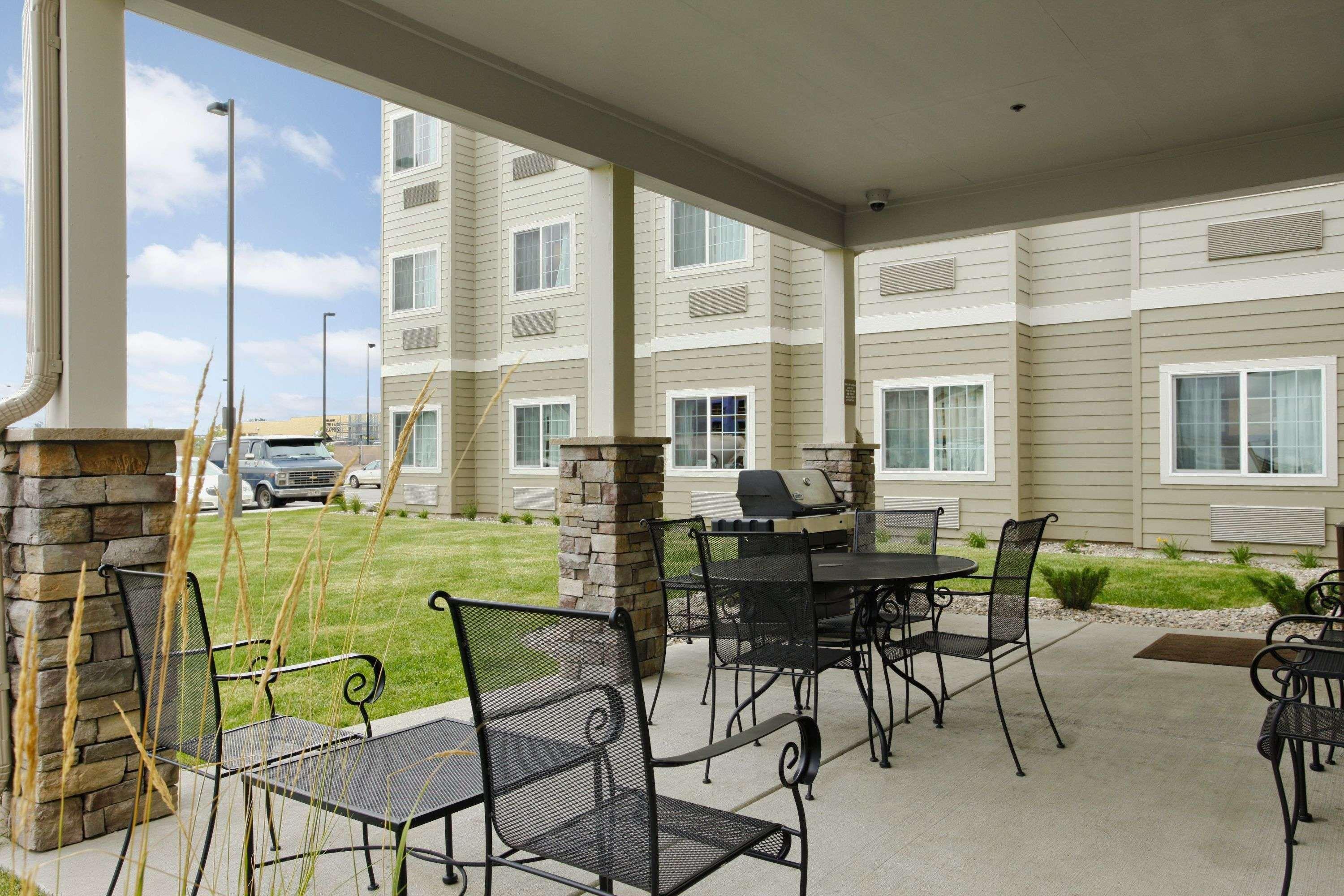 Microtel Inn & Suites By Wyndham Williston Ristorante foto
